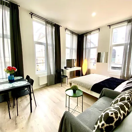 Bonjour сentre 3 Apartment Antwerp